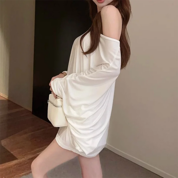 Oversized Off-Shoulder T-Shirt – Batwing Sleeve, Loose Fit, Casual Chic